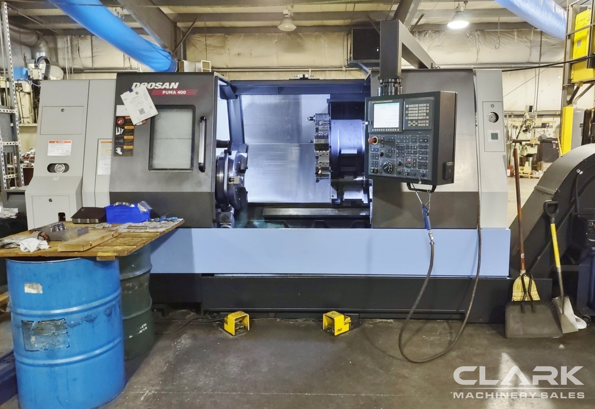 2014 DOOSAN PUMA 400C CNC Lathes 2-Axis | Clark Machinery Sales, LLC